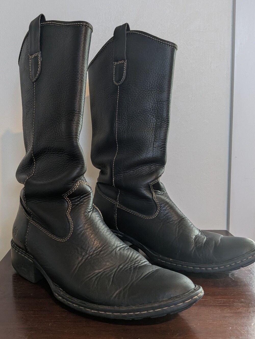 Born Shavano Women's Black Leather Western Pull-On Boots Sz 7.5